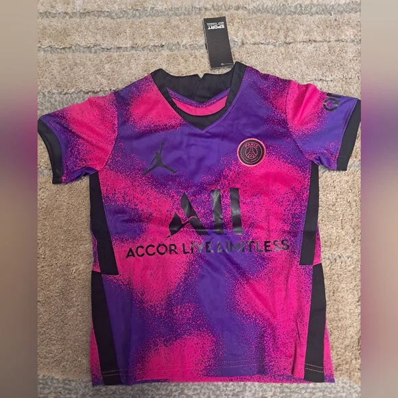 NWT Paris Saint Germain Live Limitless Pink Purple NEYMAR Jersey